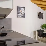 Hotel apartamentowy Garibaldi 3*
