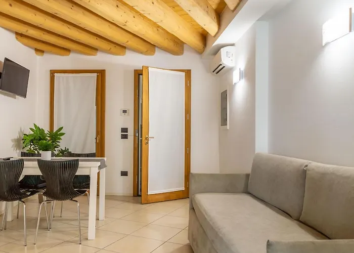 Garibaldi Lägenhetshotell