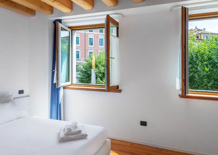 Garibaldi Aparthotel